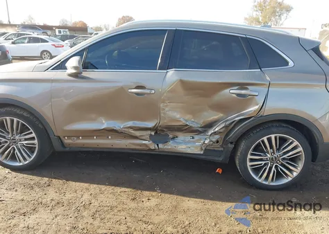 2016 Lincoln Mkc Reserve z USA, uszkodzony, nr VIN 5LMTJ3DH2GUJ12449